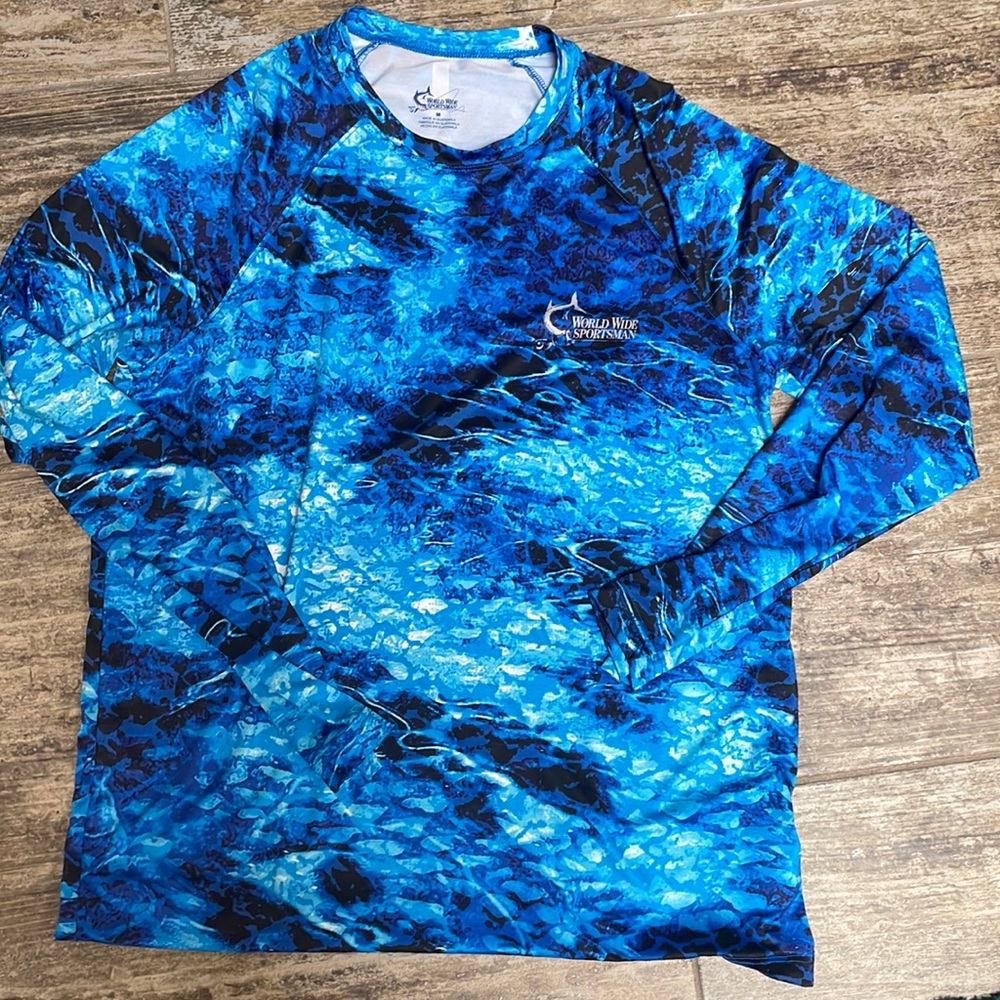 Worldwide sportsman fishing shirt